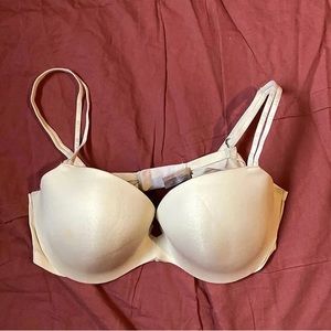 Victoria’s Secret Padded Demi Bra 36D
